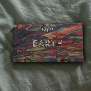 NYX Earth palette